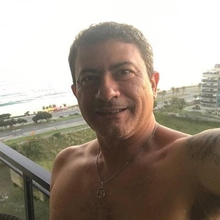 Tom Veiga intrprete do Louro Jos comemorou volta do Mais Voc em ltimo post na conta pessoal - ReproduoInstagram