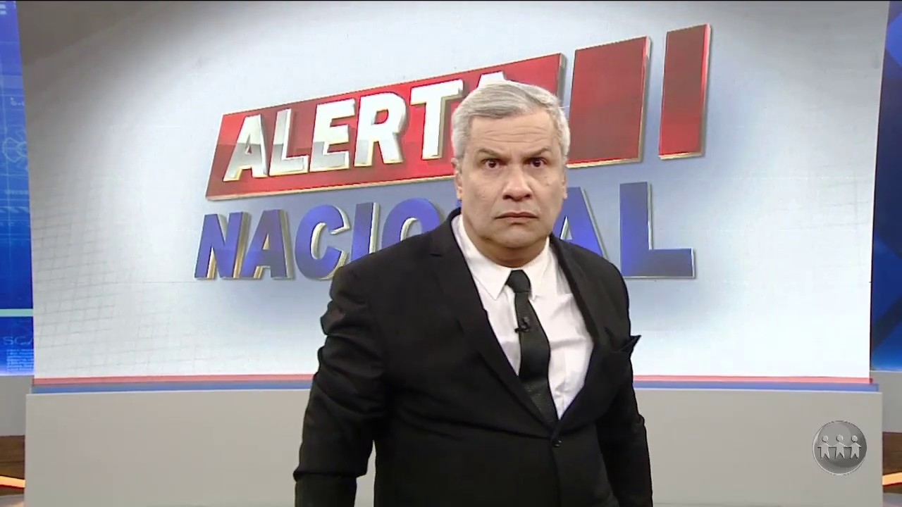 SIKERA JR PERDEU A PACINCIA COM O TOALHA PODRE - YouTube