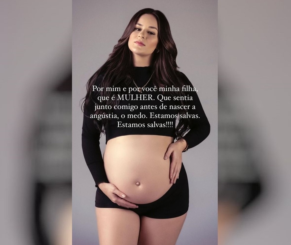 Pamella disse que tentava amementar a filha em um das agresses sobfridas pelo ento companheiro Ivis Foto InstagramReproduo
