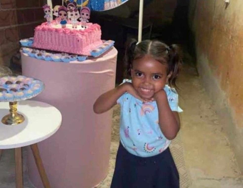 Kemilly Hadassa Silva de 4 anos foi morta em Nova Iguau na Baixada Fluminense neste sbado 9 Foto Arquivo pessoal